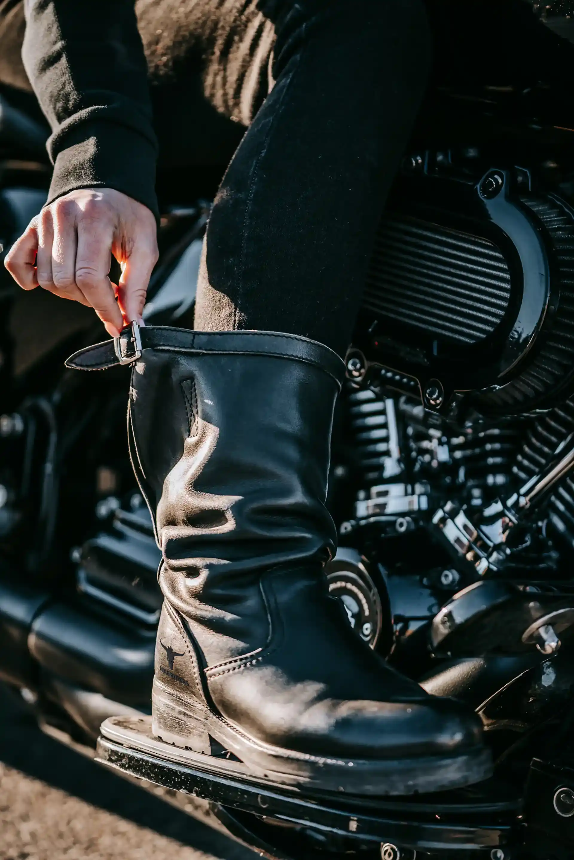 Image of PURE-RIDERS-Biker-Boots-Black_Leather-PR-BBT-BLACKLEATH-sOMidia